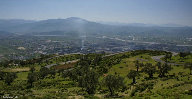 droga z Elbasanu do Tirany